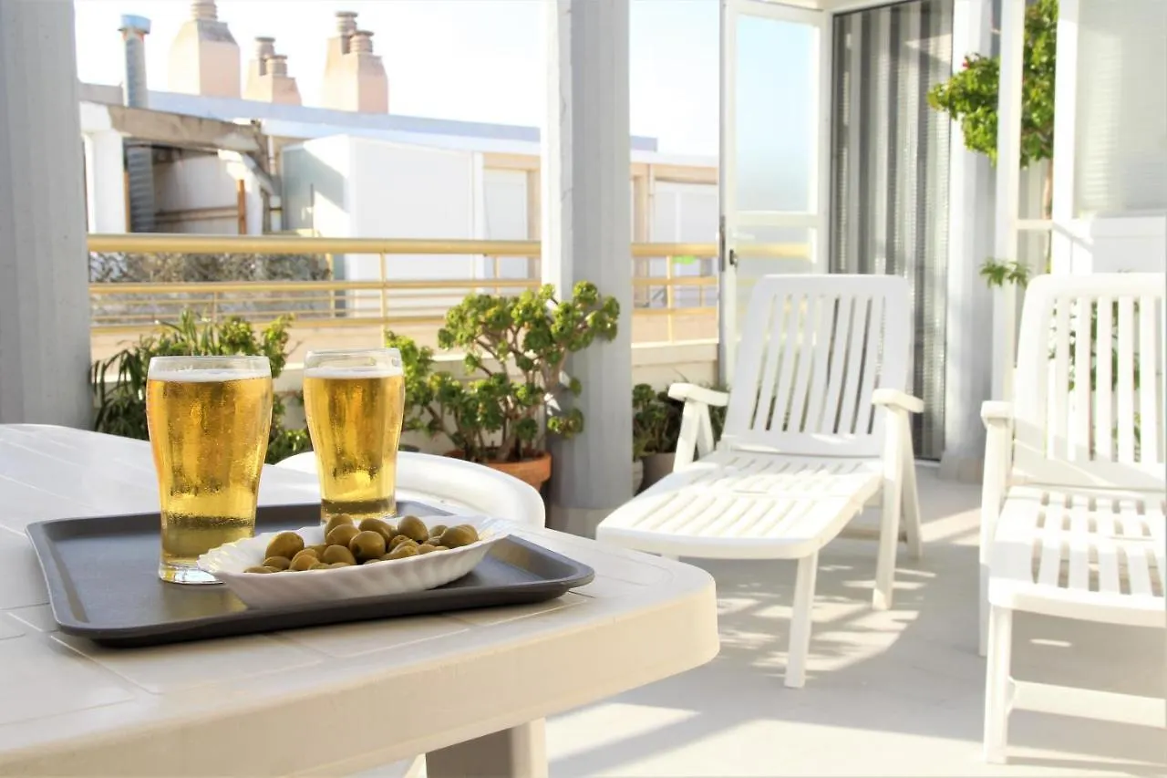 La Perla Apartment, Paradis Park, La Pineda - Atico 1ª Linea - Solarium - Wifi - Piscina 0*,