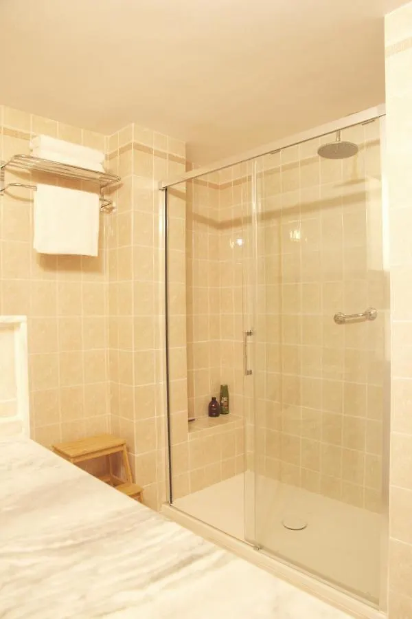 דירה La Perla Apartment, Paradis Park, La Pineda - Atico 1ª Linea - Solarium - Wifi - Piscina