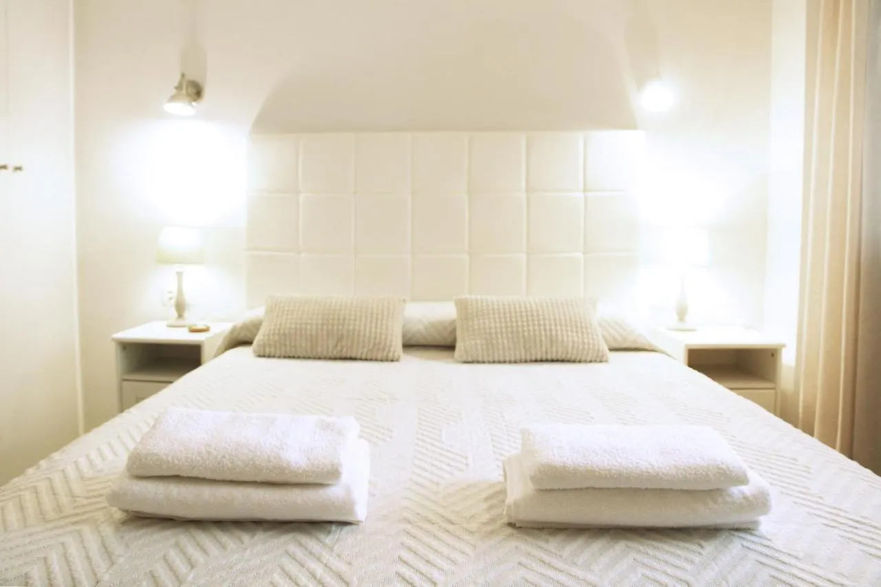 La Perla Apartment, Paradis Park, La Pineda - Atico 1ª Linea - Solarium - Wifi - Piscina Apartamento